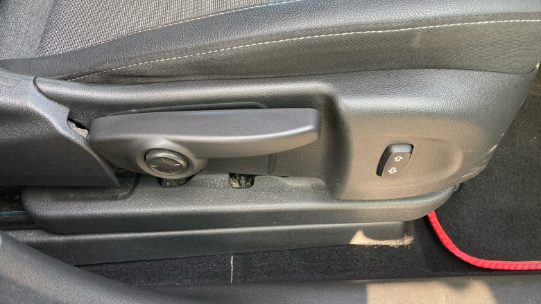 Vauxhall Crossland 1.2 Elite Nav 5dr Petrol Hatchback